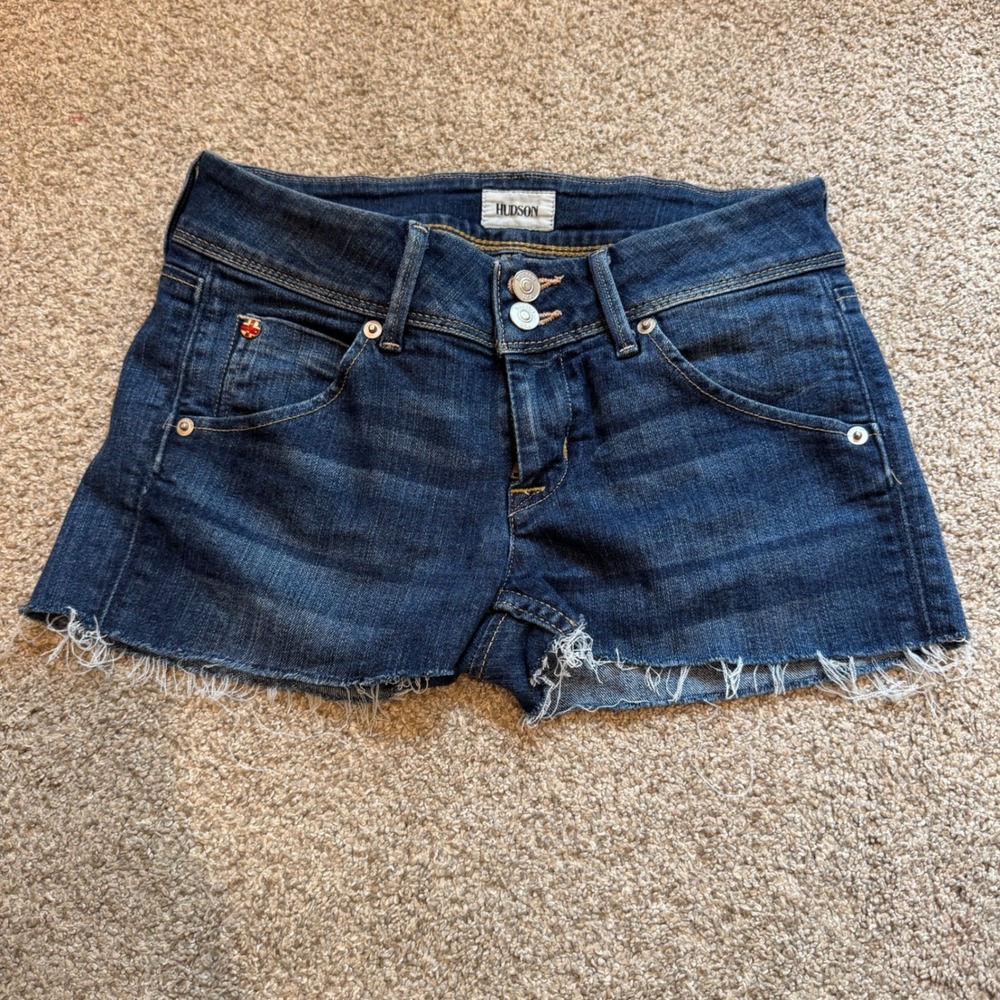 Hudson Low Rise Flap Pocket Denim Cut Off Shorts Dark Wash Blue Size 26